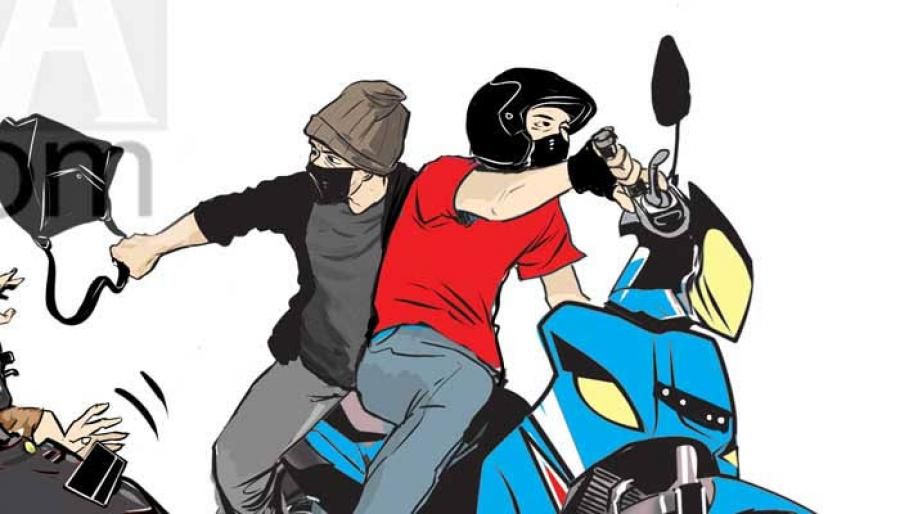 podiumnews.com-Seorang Perempuan Dijambret Hingga Alami Patah Tulang